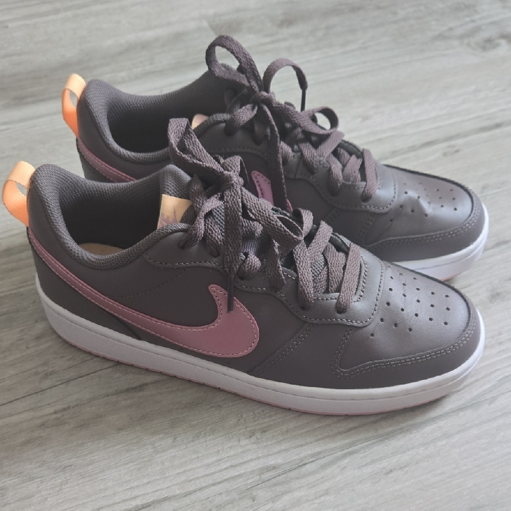Nike Dark Brown and Pink Athletic Shoes